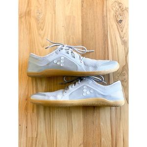 Vivo Primus Lite (Women)